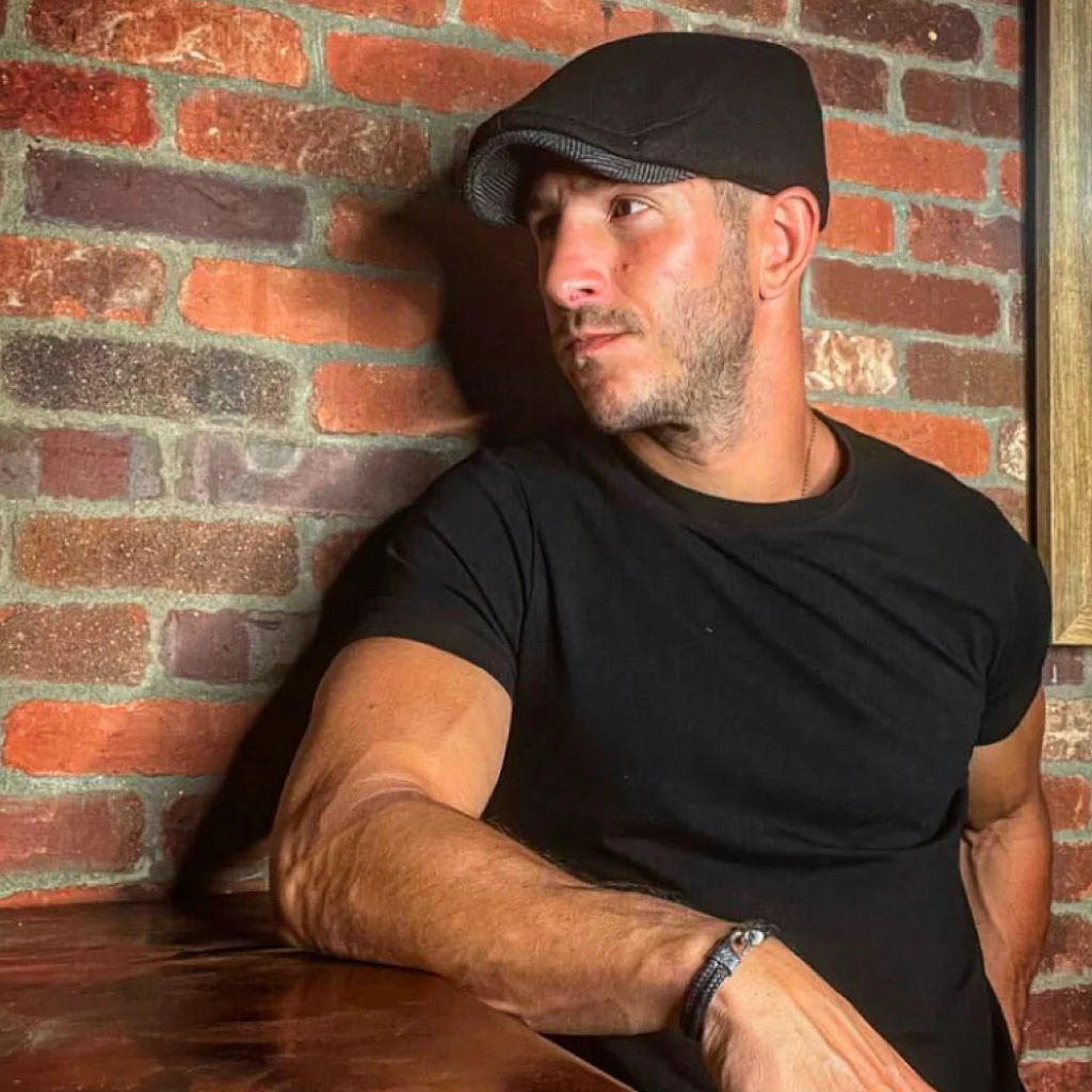 The Sidestreet Boston Scally Cap - Black - Image 3