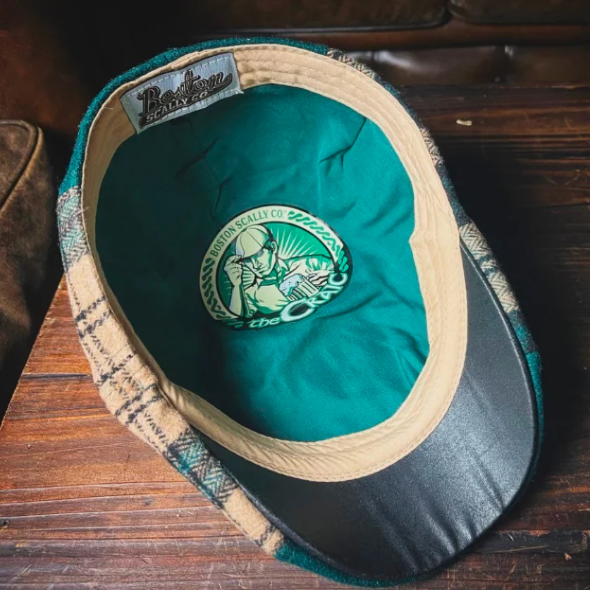 The Craic Boston Scally Cap - Emerald and Ale Plaid - Image 3