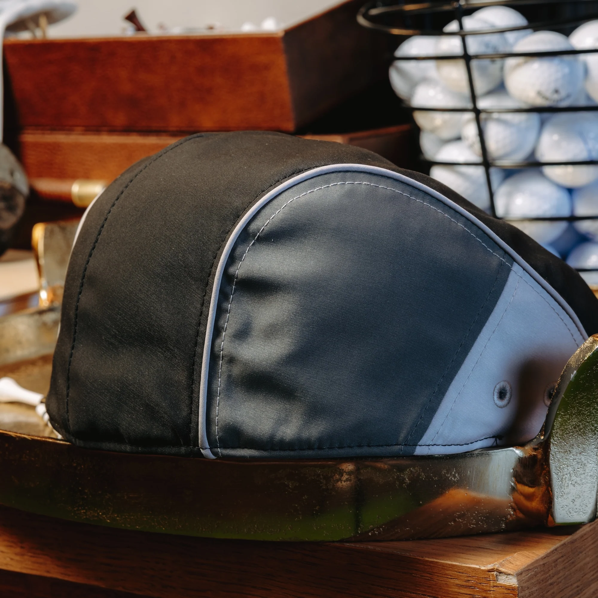 The Fairway Boston Scally Cap - Black with Grey - Image 11
